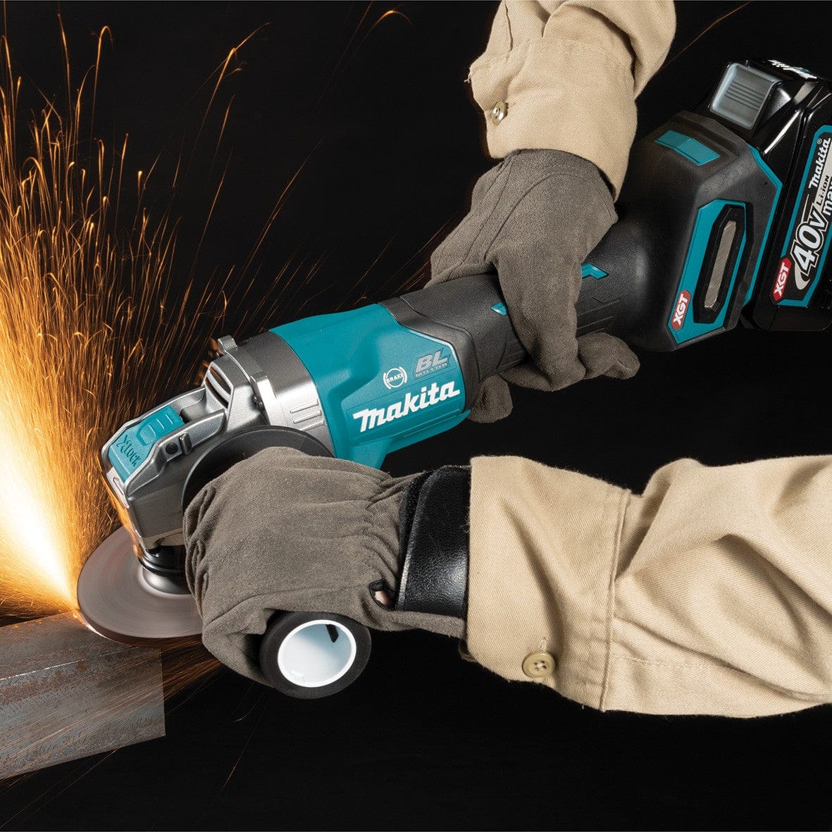Makita 40V Max Brushless X-Lock 125mm (5") Paddle Switch Angle Grinder GA047GZ02