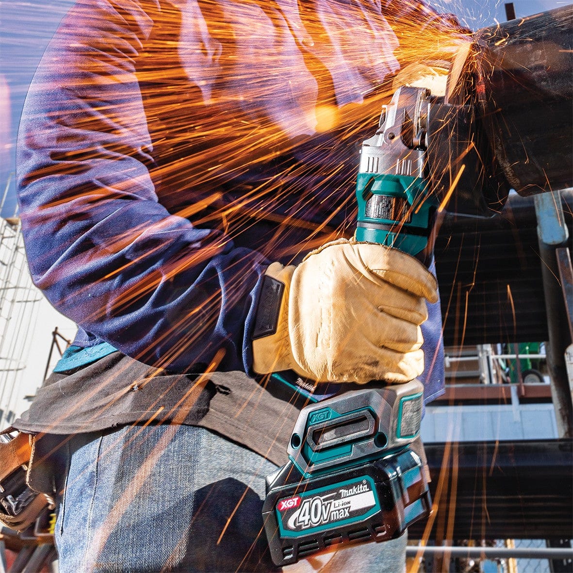 Makita 40V Max Brushless 125mm (5") High Output Paddle Switch Angle Grinder GA050GZ