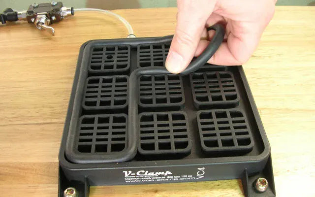 Vac-Clamp Pneumatic Bench Mounted Vacuum Clamp VC4 / VC5