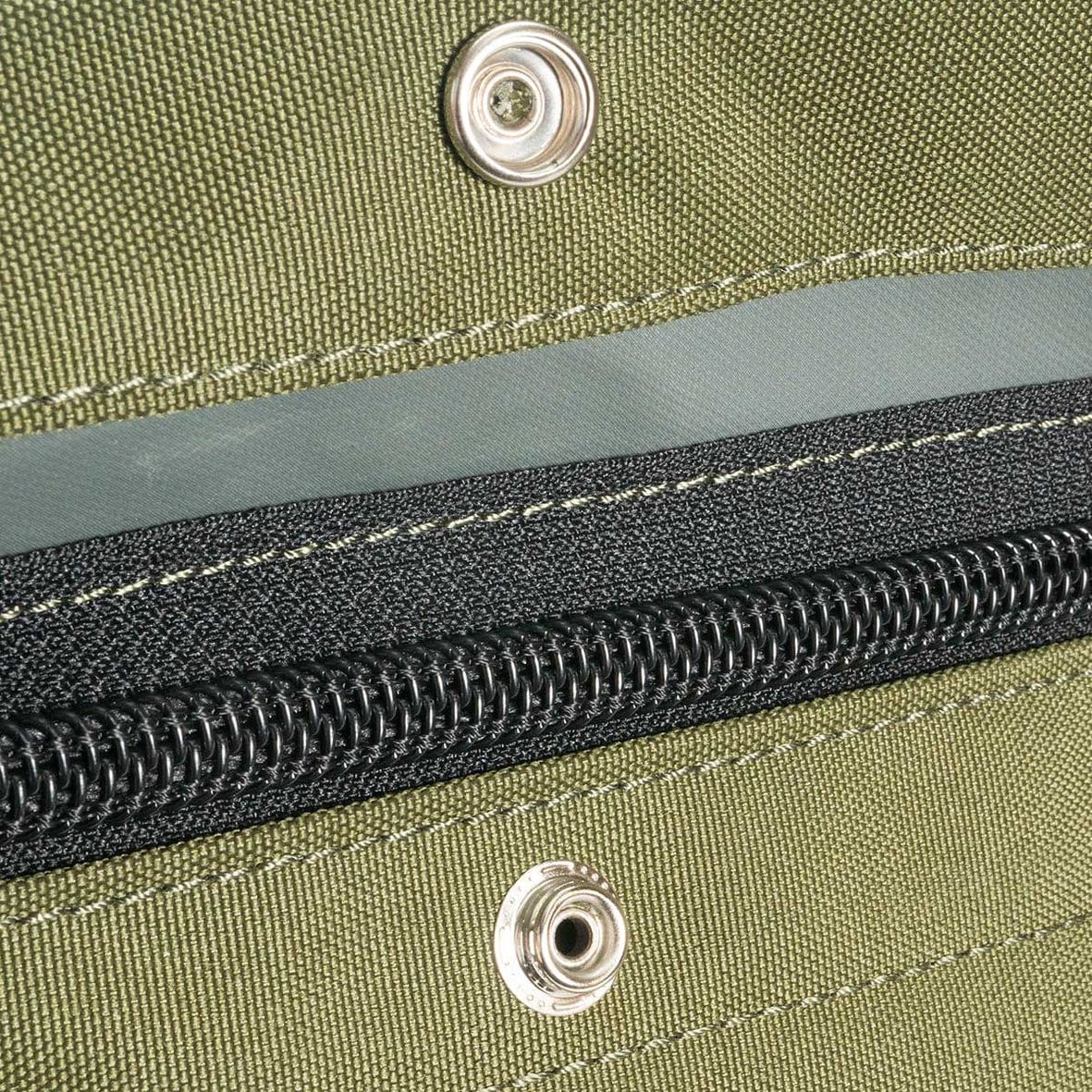 Rugged Xtremes Essentials Small Canvas Crib Bag RXES05E206