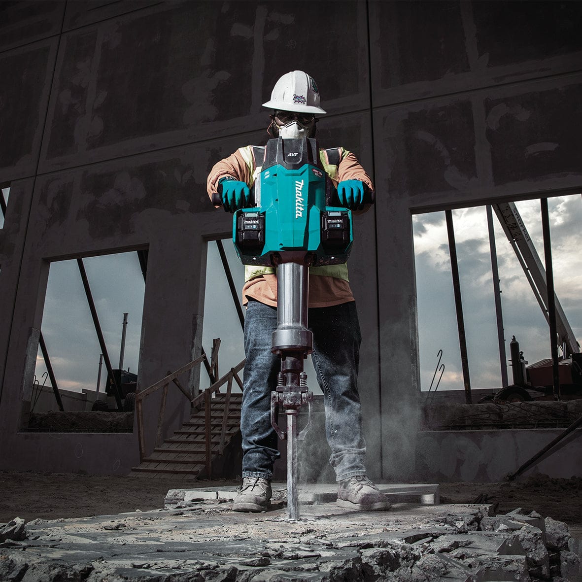 Makita 80V Max (40Vx2) Brushless Hex Shank Demolition Hammer HM004GZ01