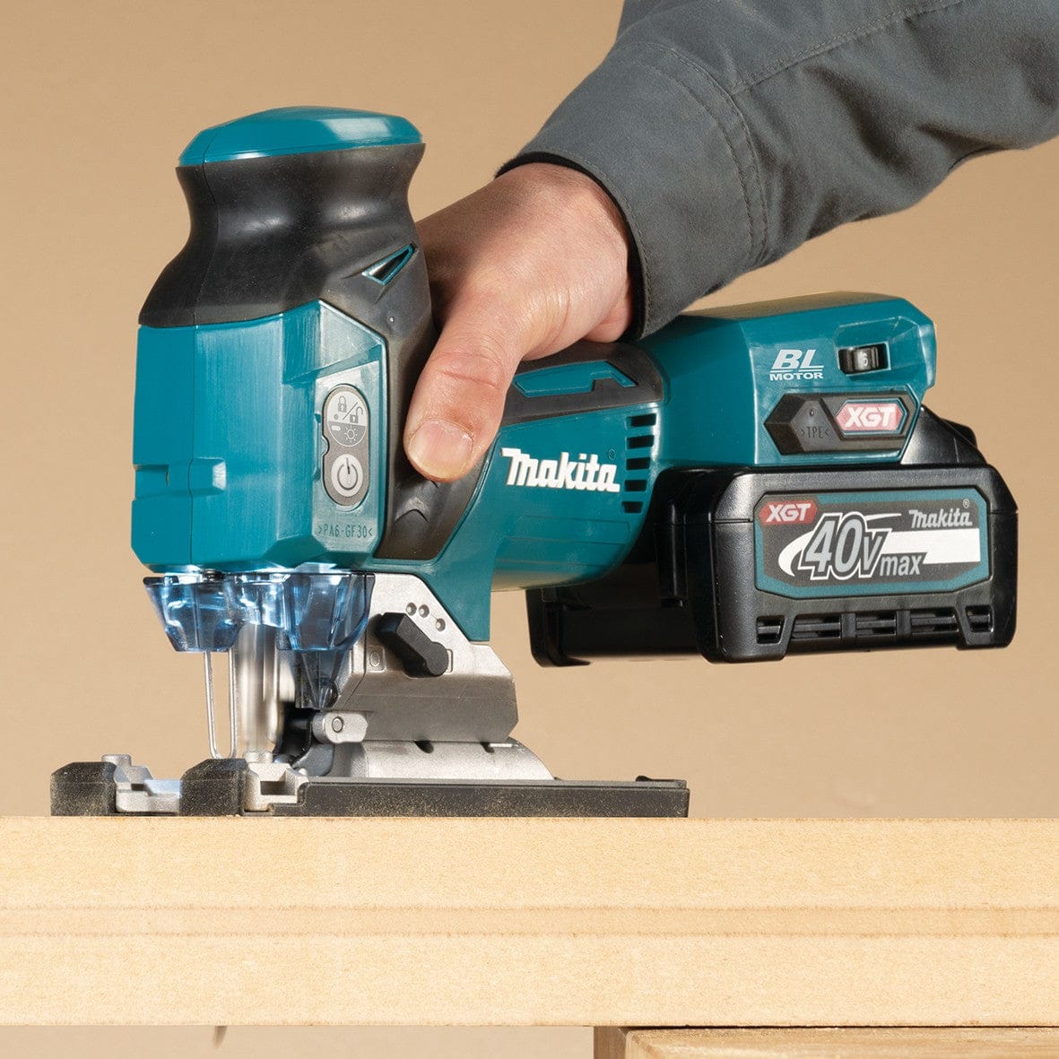 Makita 40V Max Brushless Barrel Handle Jigsaw JV001GZ