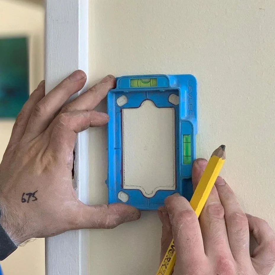 Levlec 2 in 1 Electricians Level CLASSIC