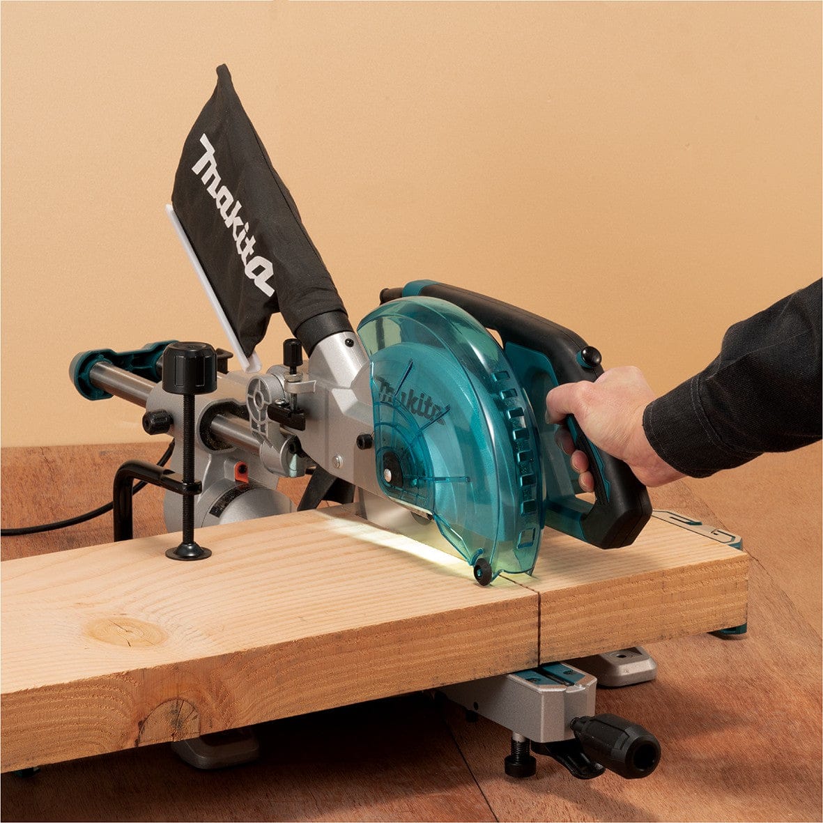 Makita 216mm (8-1/2") Slide Compound Mitre Saw LS0816F