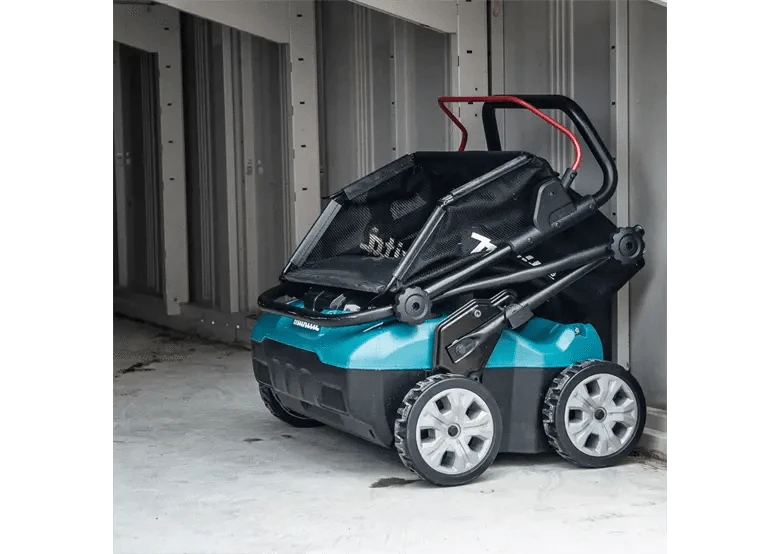 Makita 40V Max Brushless Lawn Scarifier Kit UV001GM201
