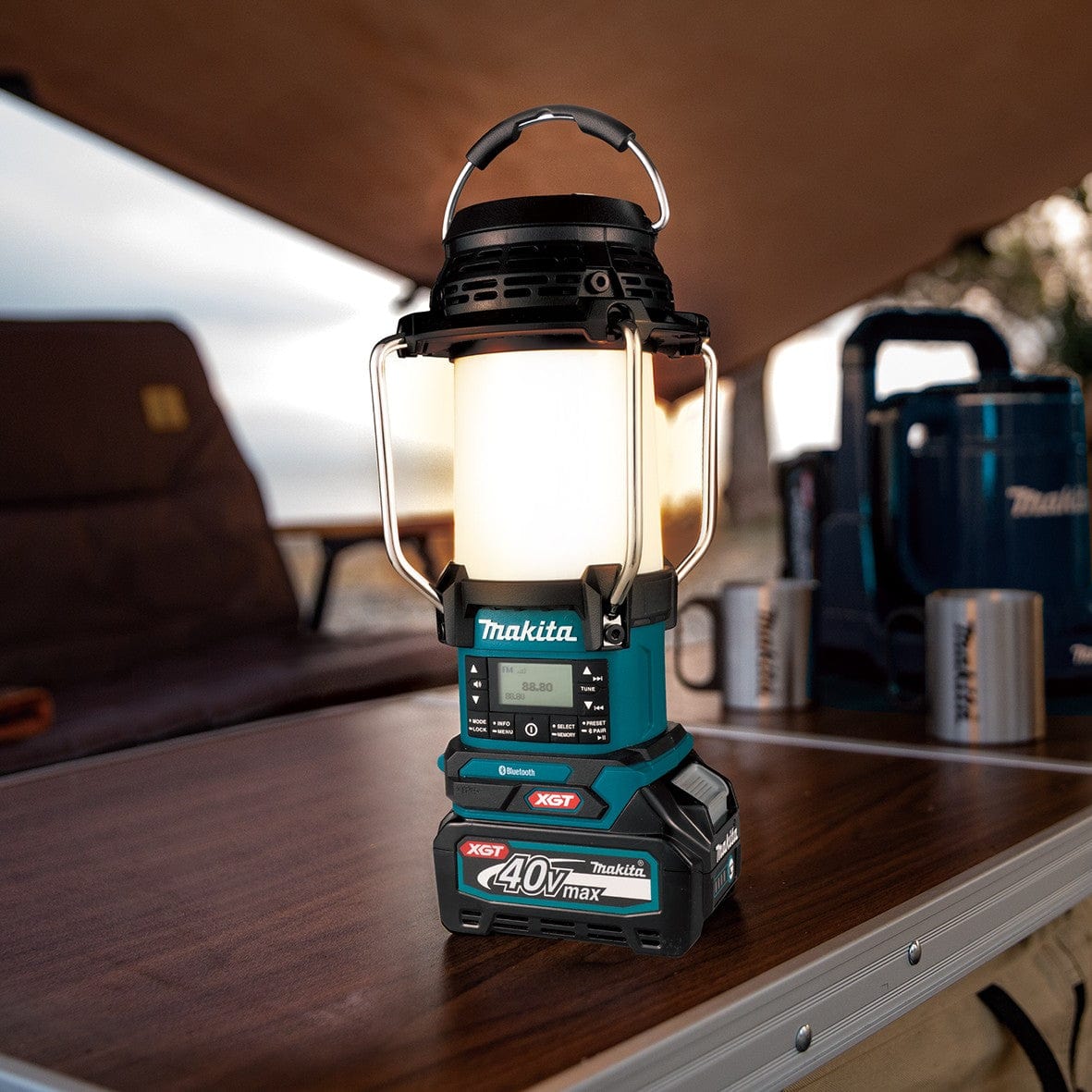 40V Max Bluetooth Digital Radio Lantern Bare (Tool Only) MR009GZ by Makita