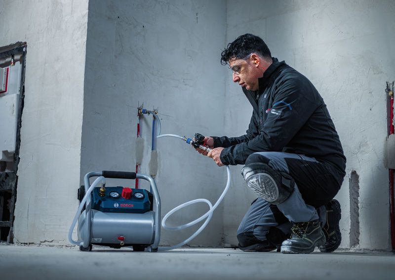 Bosch 18V Air Compressor Bare (Tool Only) GKO18V-51 (0601492040)