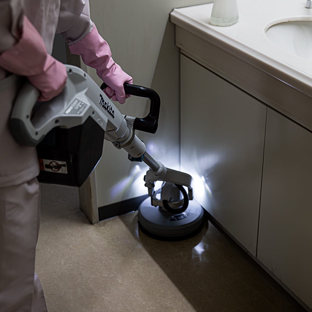 Makita 40V Max Brushless Scrubber Bare (Tool Only) PS001GZ