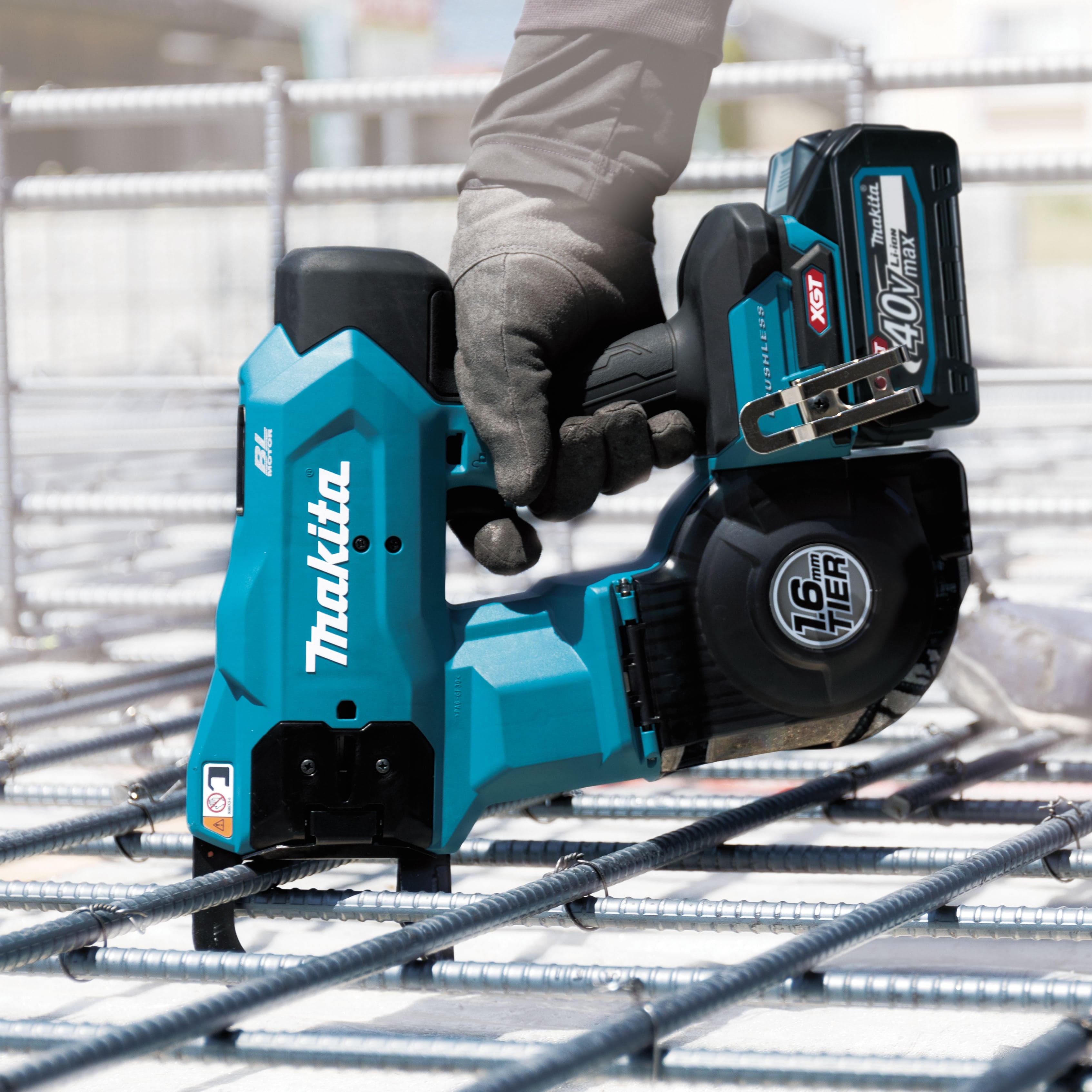 Makita 40V Max Brushless 1.6mm Rebar Tying Tool TR001GZ01