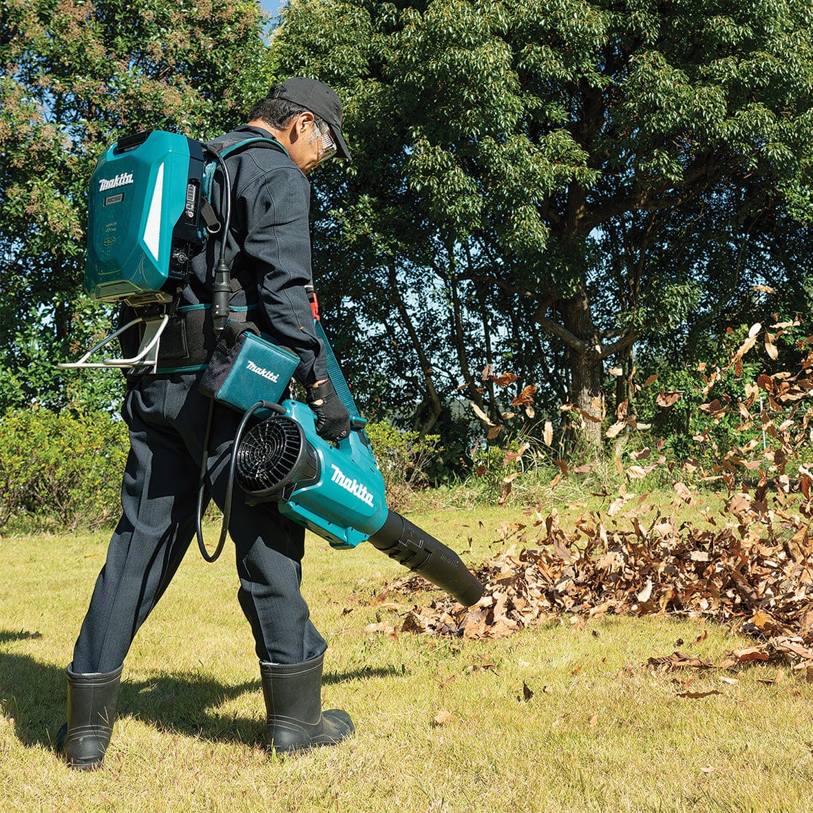 Makita Direct Connection Brushless Blower UB003CZ