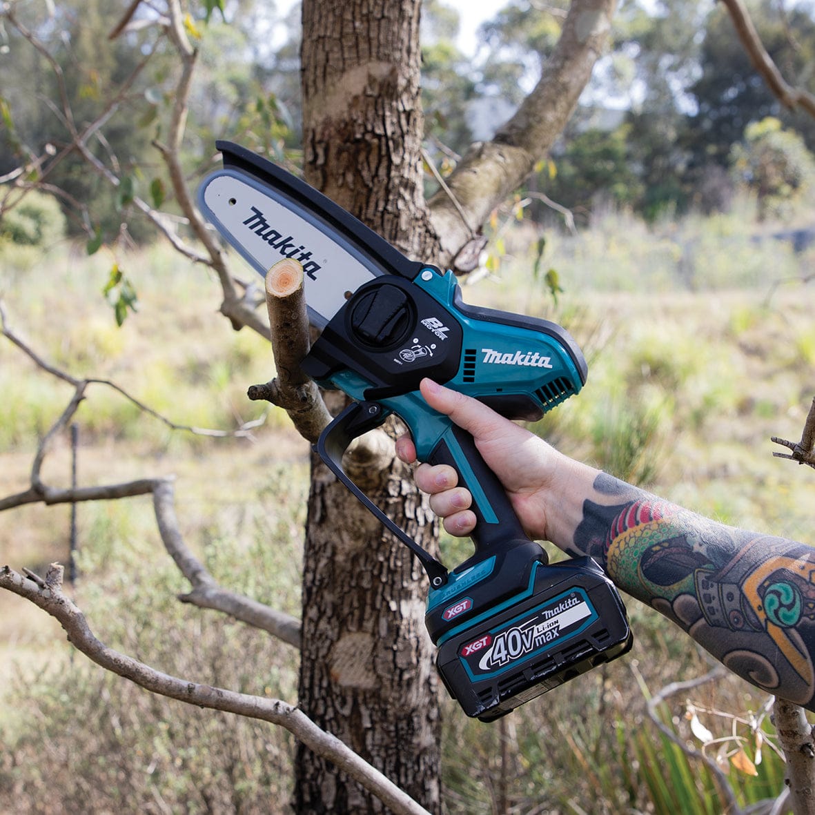 Makita 40V Max Brushless Pruning Saw UC029GZ