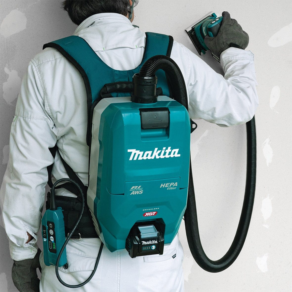 Makita 40V Max Brushless 2L AWS Backpack Vacuum VC009GZ01