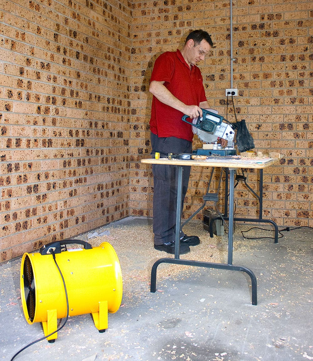 Dynabreeze 200mm Heavy Duty Extraction Fan with 5m Duct FA-23273