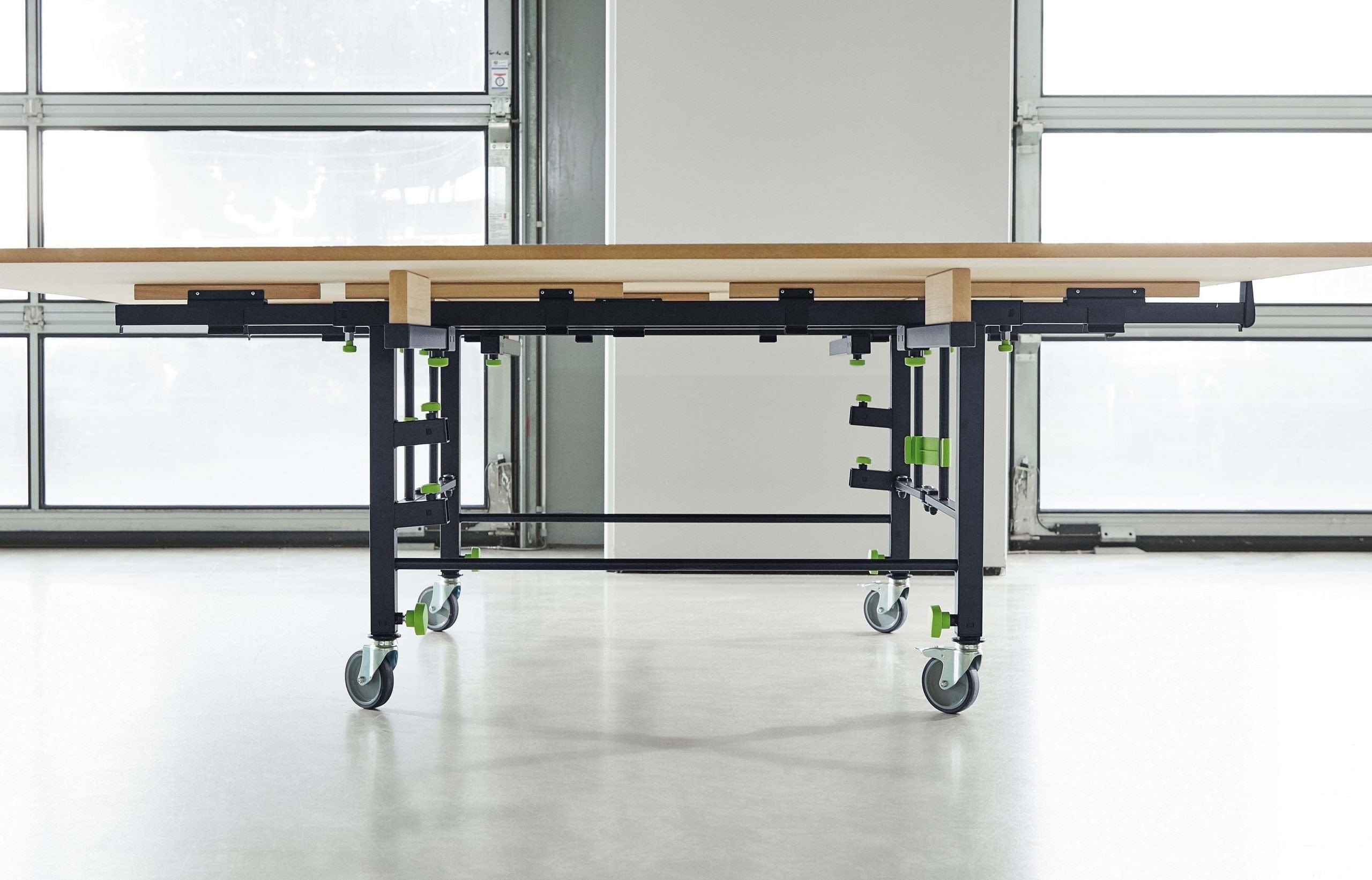 Mobile Sawing & Work Table STM1800 205183 by Festool
