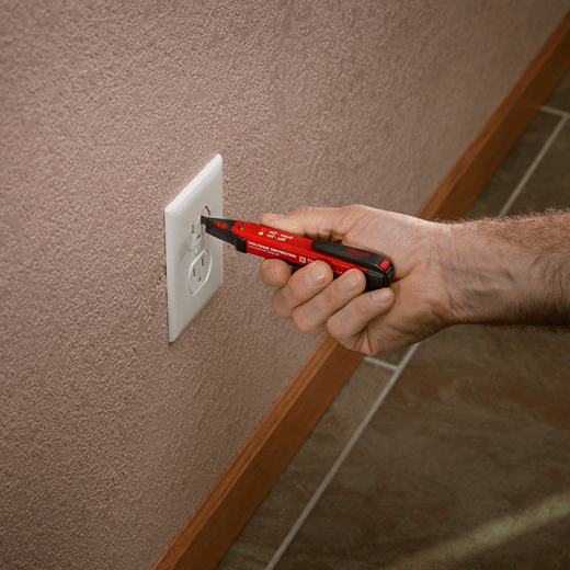 Milwaukee 2203-20 10-1000V Voltage Detector Dual Range Voltage Detector