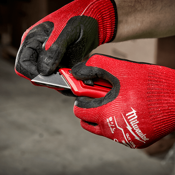 Compact Side Slide Knife 48221511 by Milwaukee