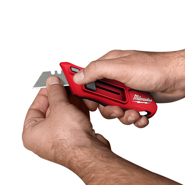 Compact Side Slide Knife 48221511 by Milwaukee