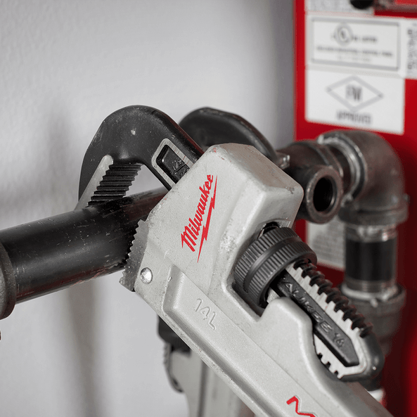 355mm (14") Aluminium Pipe Wrench With POWERLENGTH™ Handle 48227215 by Milwaukee