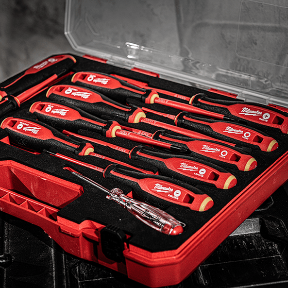 12Pce VDE Screwdriver Set 4932479095 by Milwaukee