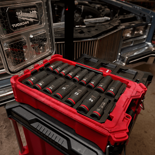 SHOCKWAVE™ 1/2" Drive 16Pce Metric Deep Impact Socket PACKOUT™ Set 49666803 by Milwaukee