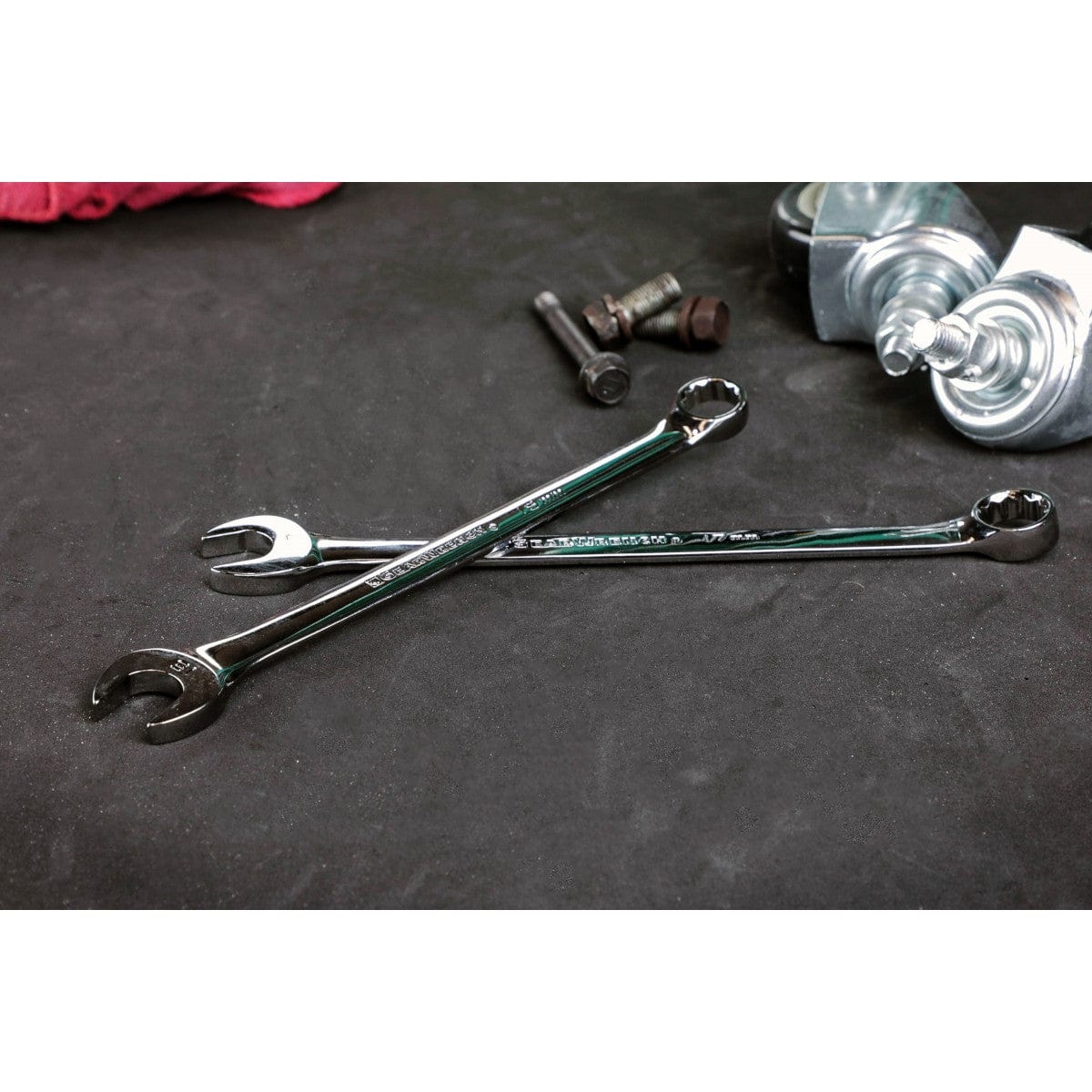 GEARWRENCH 44Pce 12 Point Long Pattern Combination Metric & SAE Wrench Set 81919