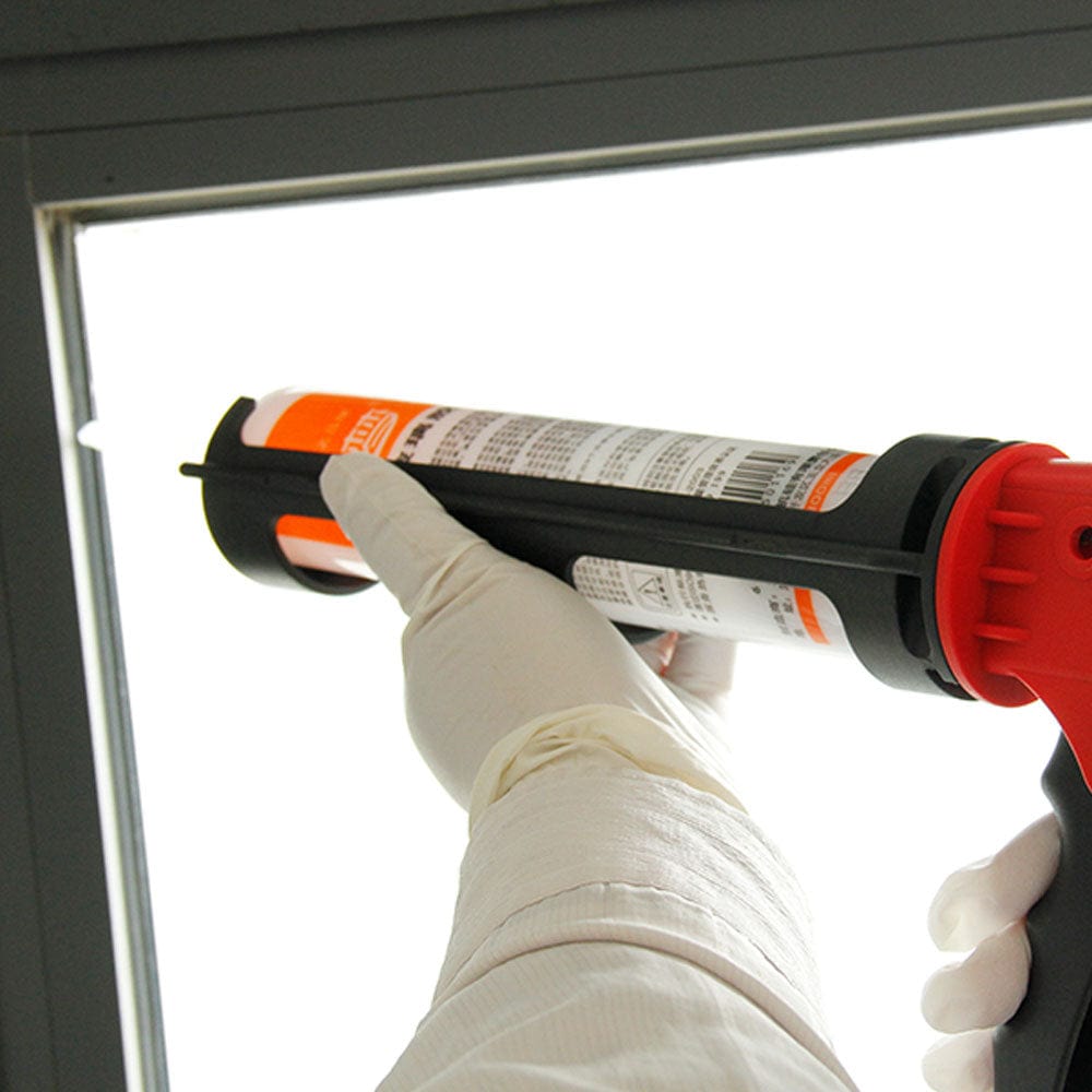 Professional Caulking Gun 928 by Duratec