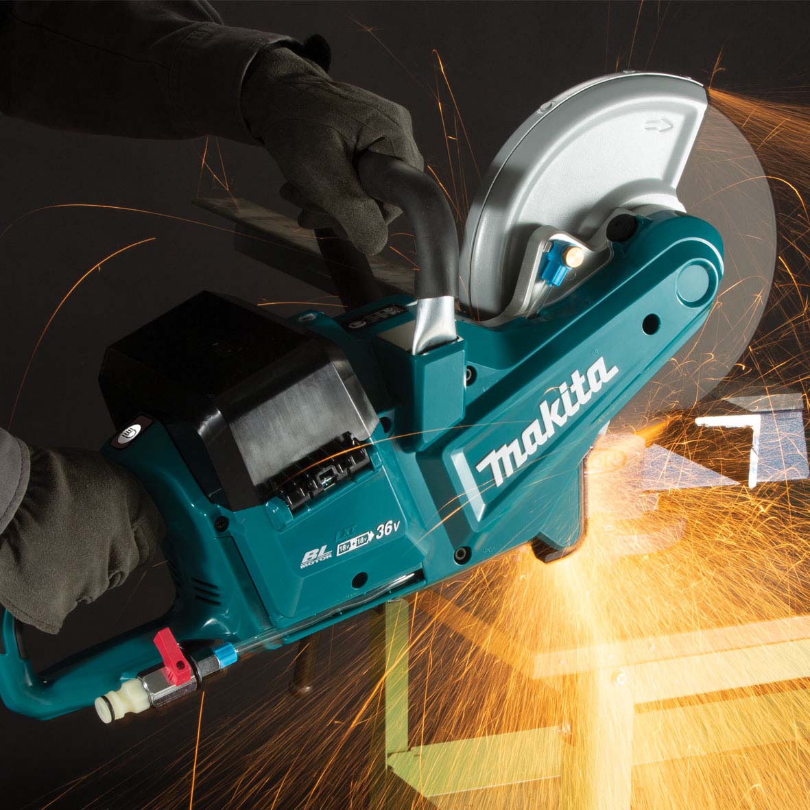 18Vx2 5.0Ah Brushless 230mm (9") Powercut Kit DCE090PT2 by Makita
