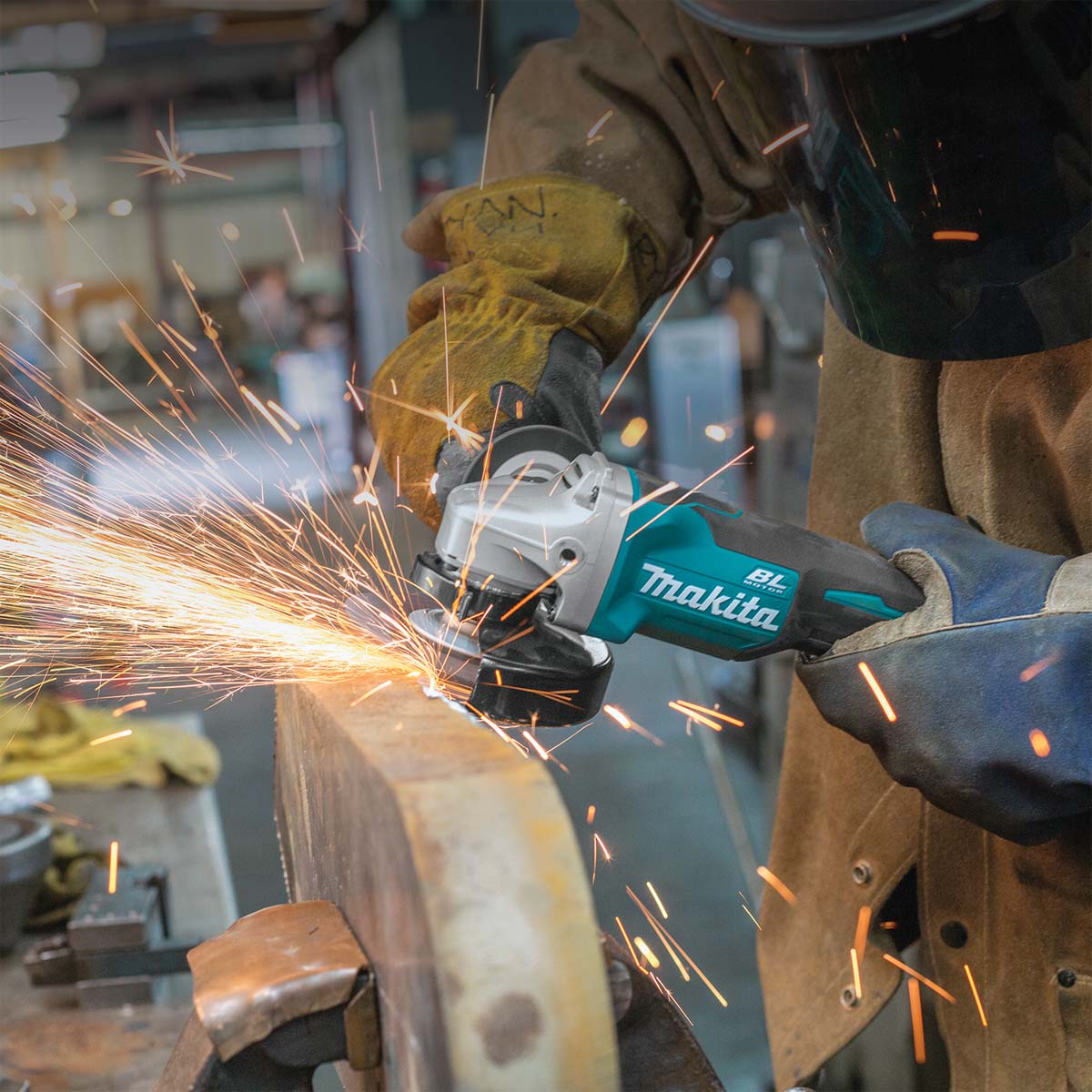 18V 125mm Brushless Angle Grinder Bare (Tool Only) DGA505Z by Makita