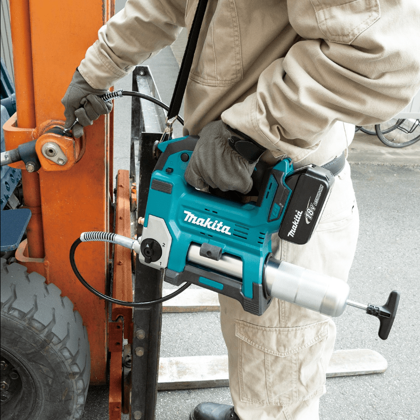 18V Grease Gun Bare (Tool Only) DGP180ZBK by Makita