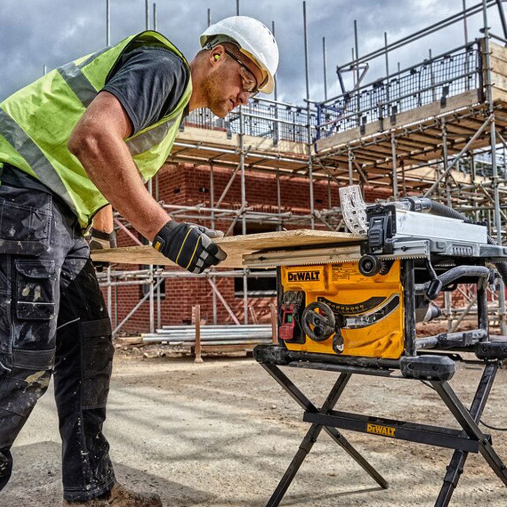 210mm (8-1/4") Compact Table Saw DWE7485-XE by Dewalt