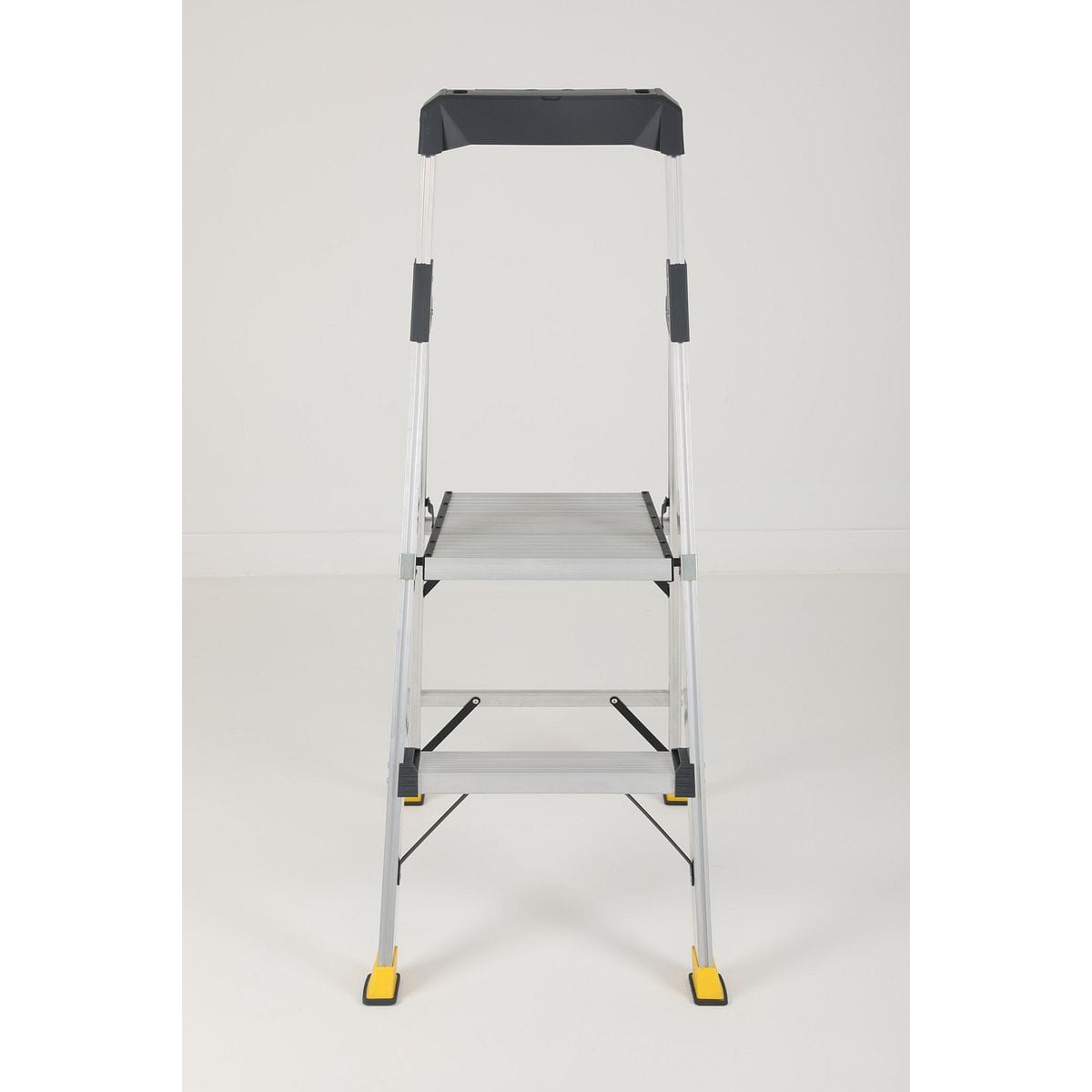 Retail 2,3,4 Step Platform Step Stool 120kg FS1386 by Bailey