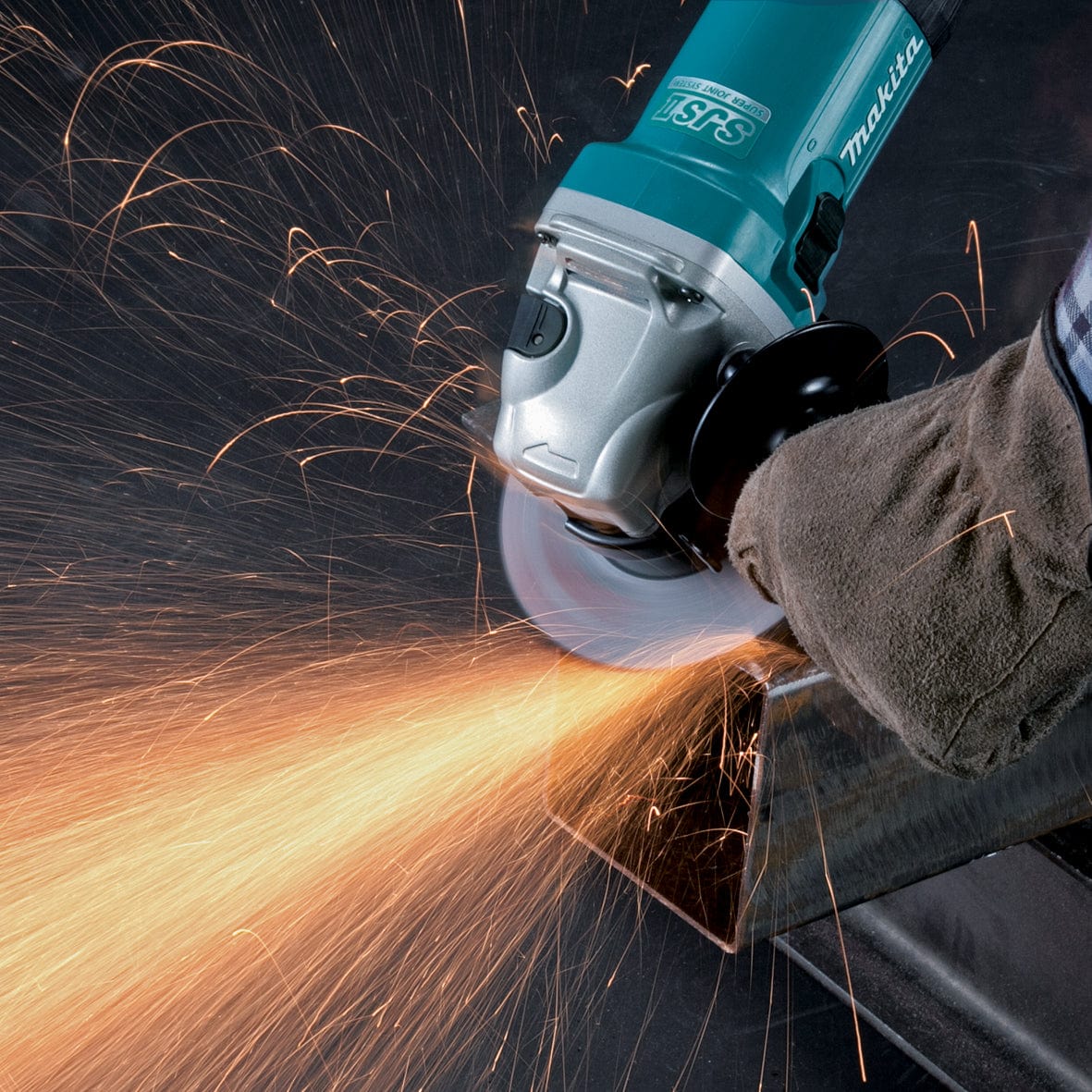 125mm (5") 1100W Angle Grinder GA5040 by Makita