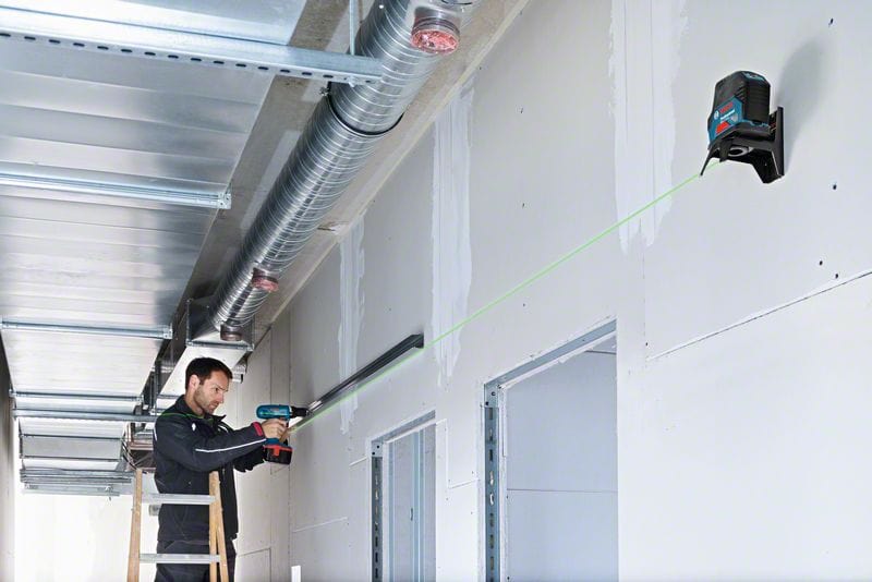 Cross Line Laser Level GCL2-15G (0601066J00) by Bosch