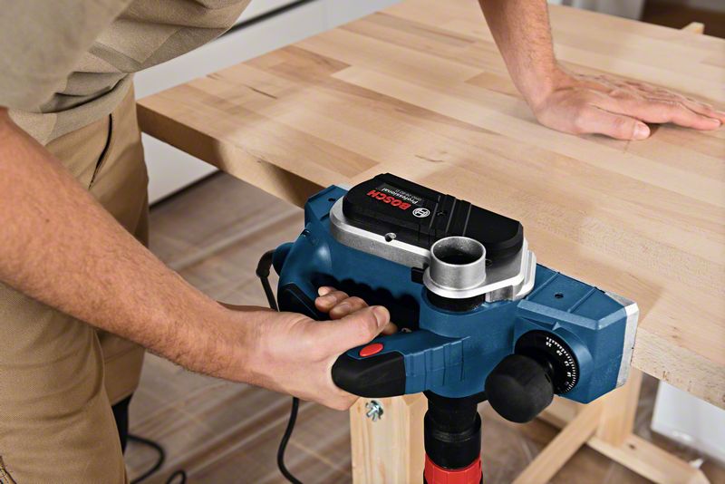 710W 82mm Planer GHO26-82D (06015A4340) by Bosch
