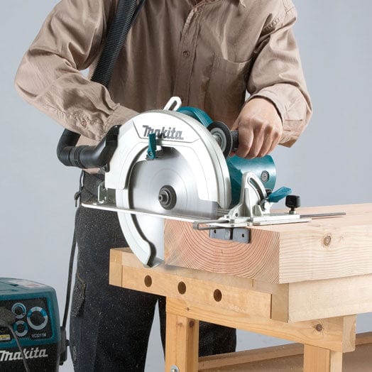 270mm (10-5/8") Circular Saw HS0600 by Makita
