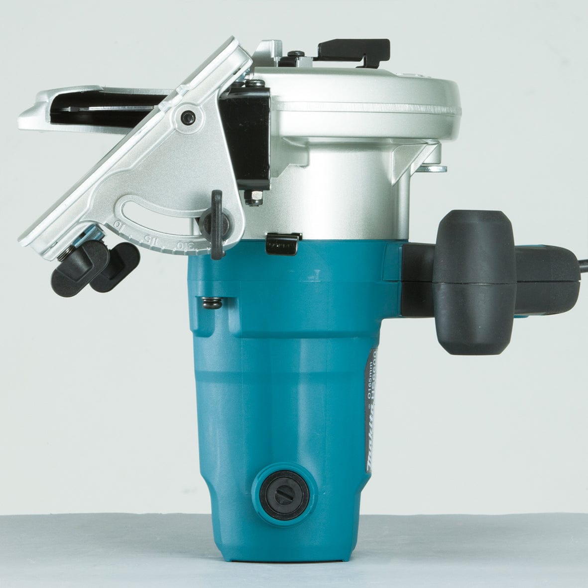 165mm (6-1/2") Circular Saw HS6600 by Makita