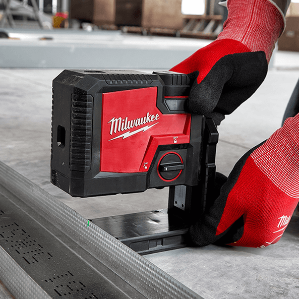 REDLITHIUM USB Rechargeable 3 Point Laser Kit L43PL-301C by Milwaukee