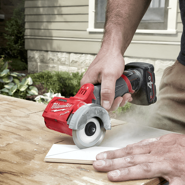 12V 75mm (3") Compact Cut Off Tool Bare (Tool Only) M12FCOT-0 by Milwaukee