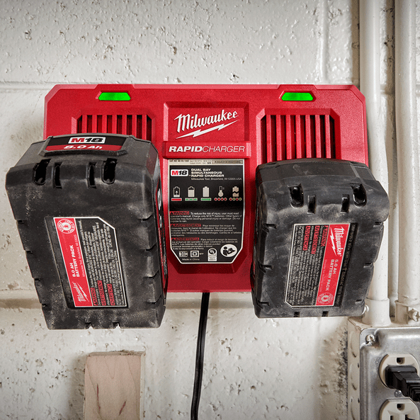 Milwaukee 18V Dual Bay Simultaneous Rapid Charger M18DFC