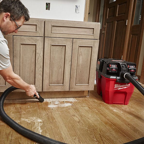 M18 FUEL 34L Wet/Dry Vacuum (Tool Only) M18FVC34L0 by Milwaukee