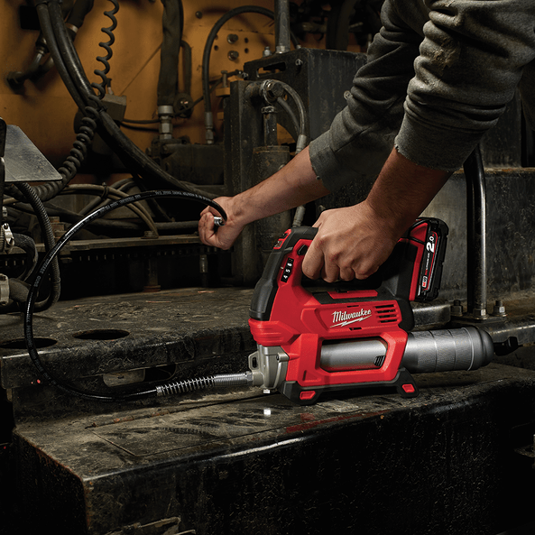 Milwaukee 18V M18GG-0 Grease Gun Bare (Tool Only) 2-speed M18GG-0