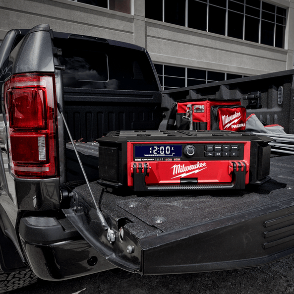 18V M18 PACKOUT Radio + Charger Bare (Tool Only) M18PORC0 by Milwaukee