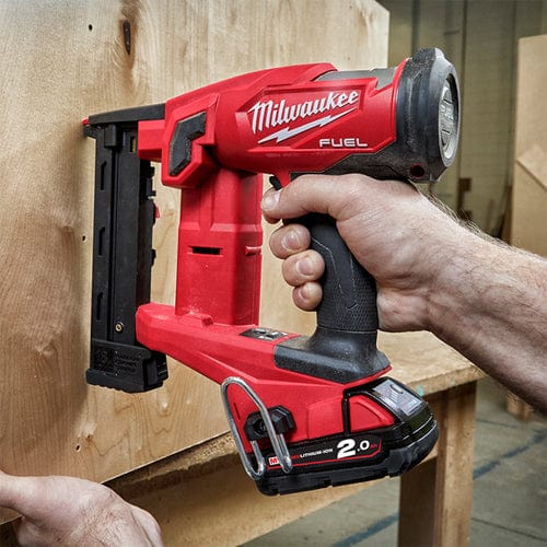 18V Fuel Stapler 18GA Narrow Crown (Tool Only) M18FNCS18GS-0 by Milwaukee