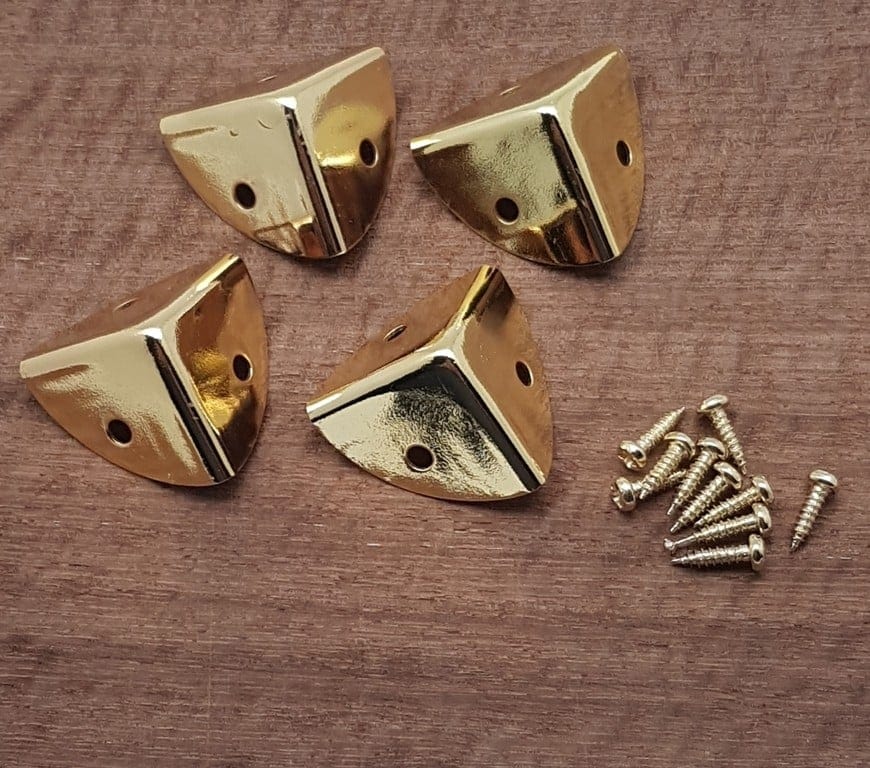 24mm x 24mm Brass Plated Box Corners (4Pce) BMC09