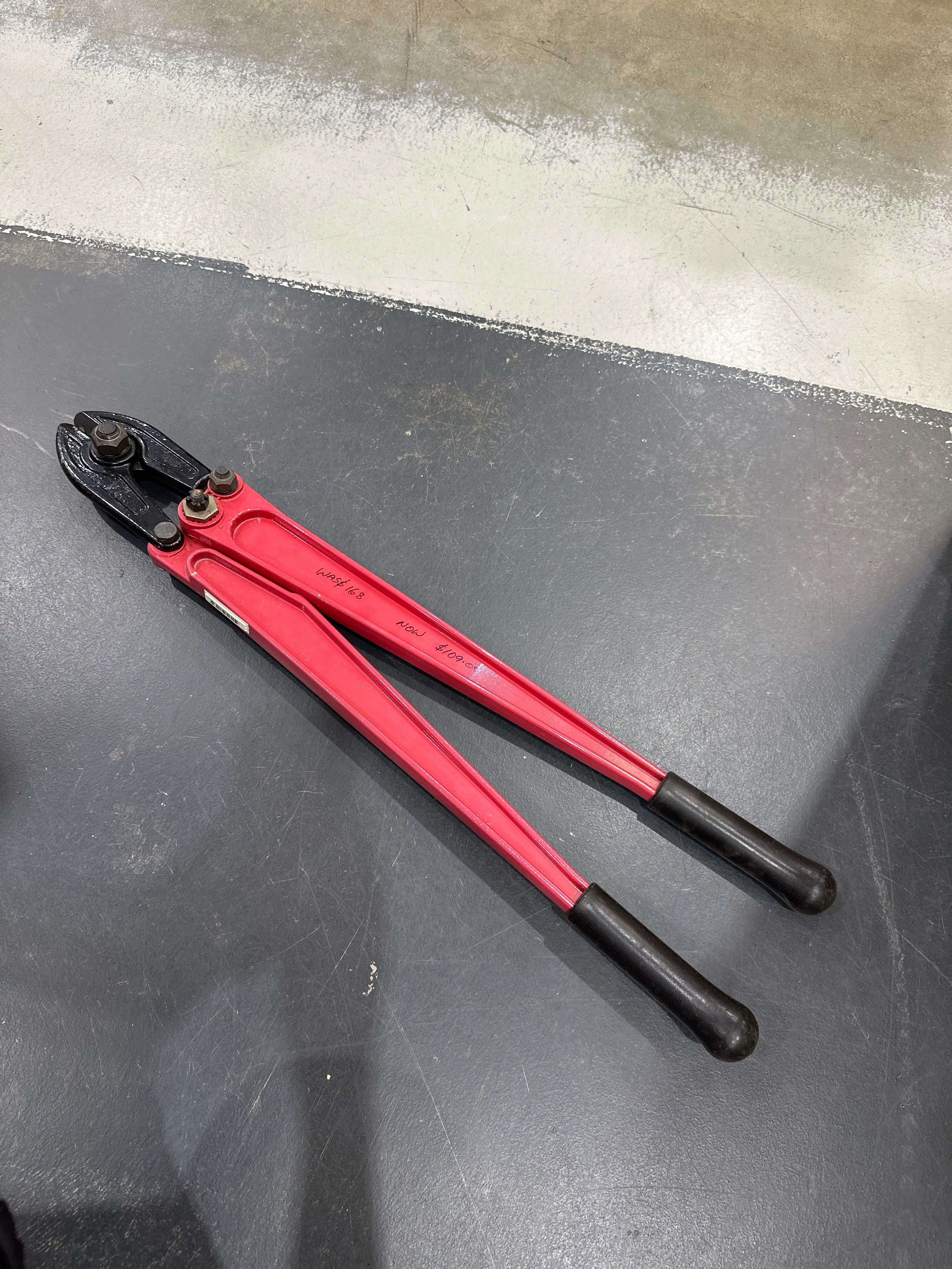 *Shop-Soiled - New Old Stock* 610mm 24" Bolt Cutter 0190MC by HK Porter