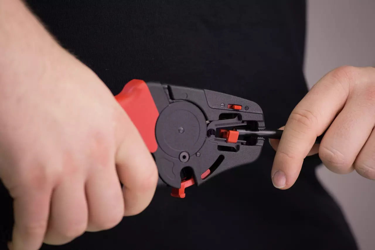 Wiha 200mm Automatic Stripping Tool 42062