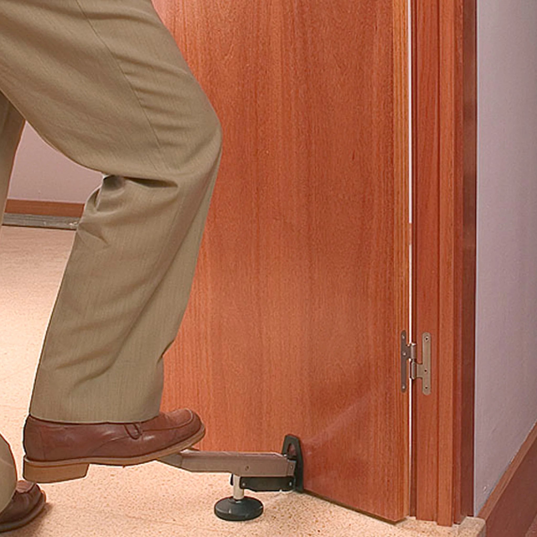 Virutex Door Lifter For Easy Door Installation EP70P