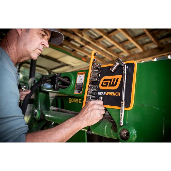 GEARWRENCH High Strength Magnetic Tool Mats GWMAGMAT