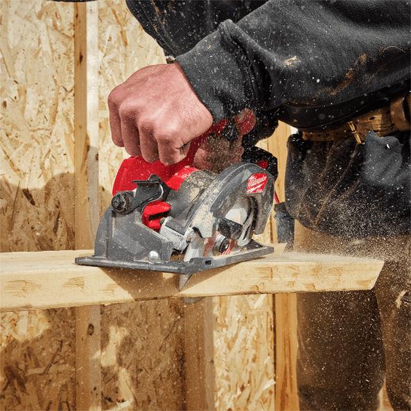 18V 165mm FUEL™ Circular Saw Bare (Tool Only) M18FCS5520 by Milwaukee