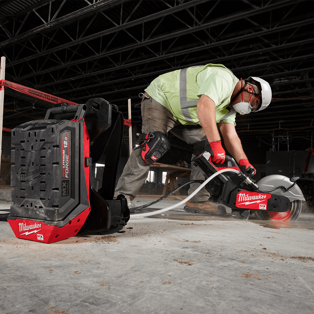 Milwaukee MX FUEL™ Portable Battery Extension MXFPBE